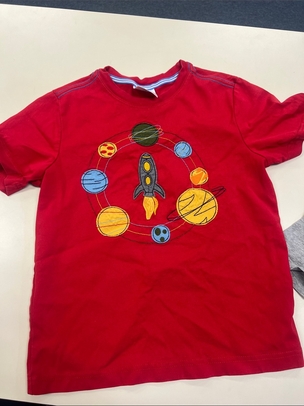 Hanna Andersson Red Rocket & Planet Tee size 130 or 8